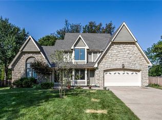 8168 Constance St, Lenexa, KS 66215