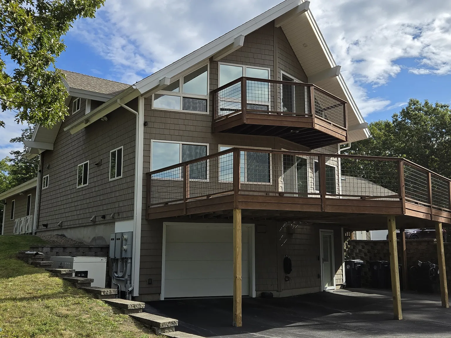 3 bed, 1650 sqft, $3,800 — Photo 3