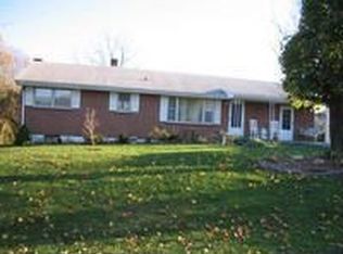 220 Kimball Ln, Christiansburg, VA 24073