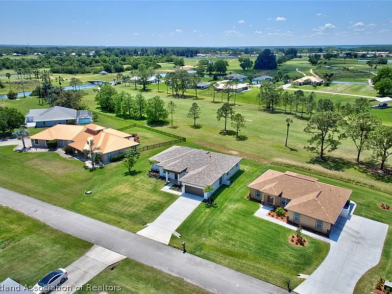 6416 Concord Dr — Photo 30