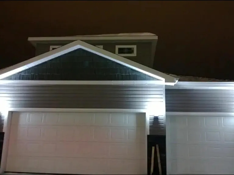 3034 Ridge Dr E — Photo 1