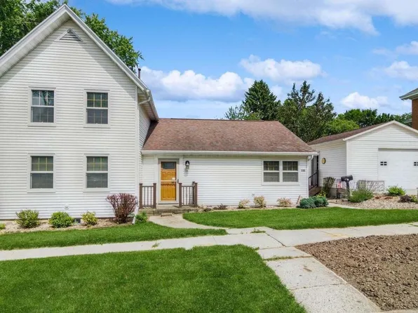 311 North Cedar STREET, Horicon, WI 53032