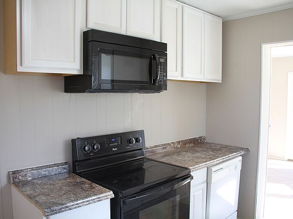 2nd image of 239 McKellar Dr