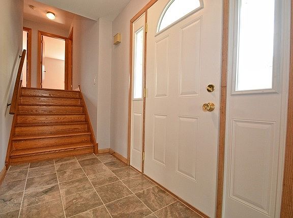 2nd image of 4929 W 106th St