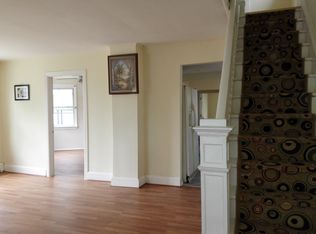 639 Roman Ave, Westbury, NY 11590
