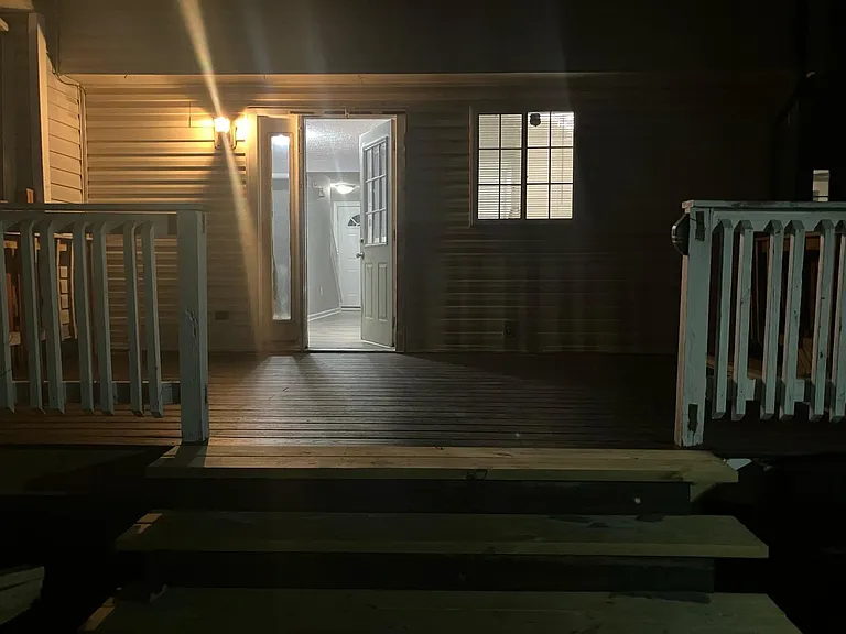9203 Redbridge Ct — Photo 17