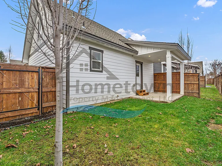 1358-1 N Sadee Ln — Photo 8