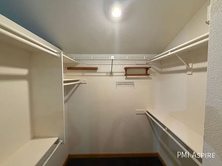 1940 Tincup Ct — Photo 22