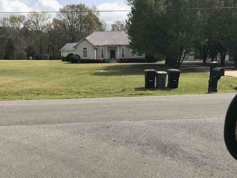 1st image of 385 Rouse Rd