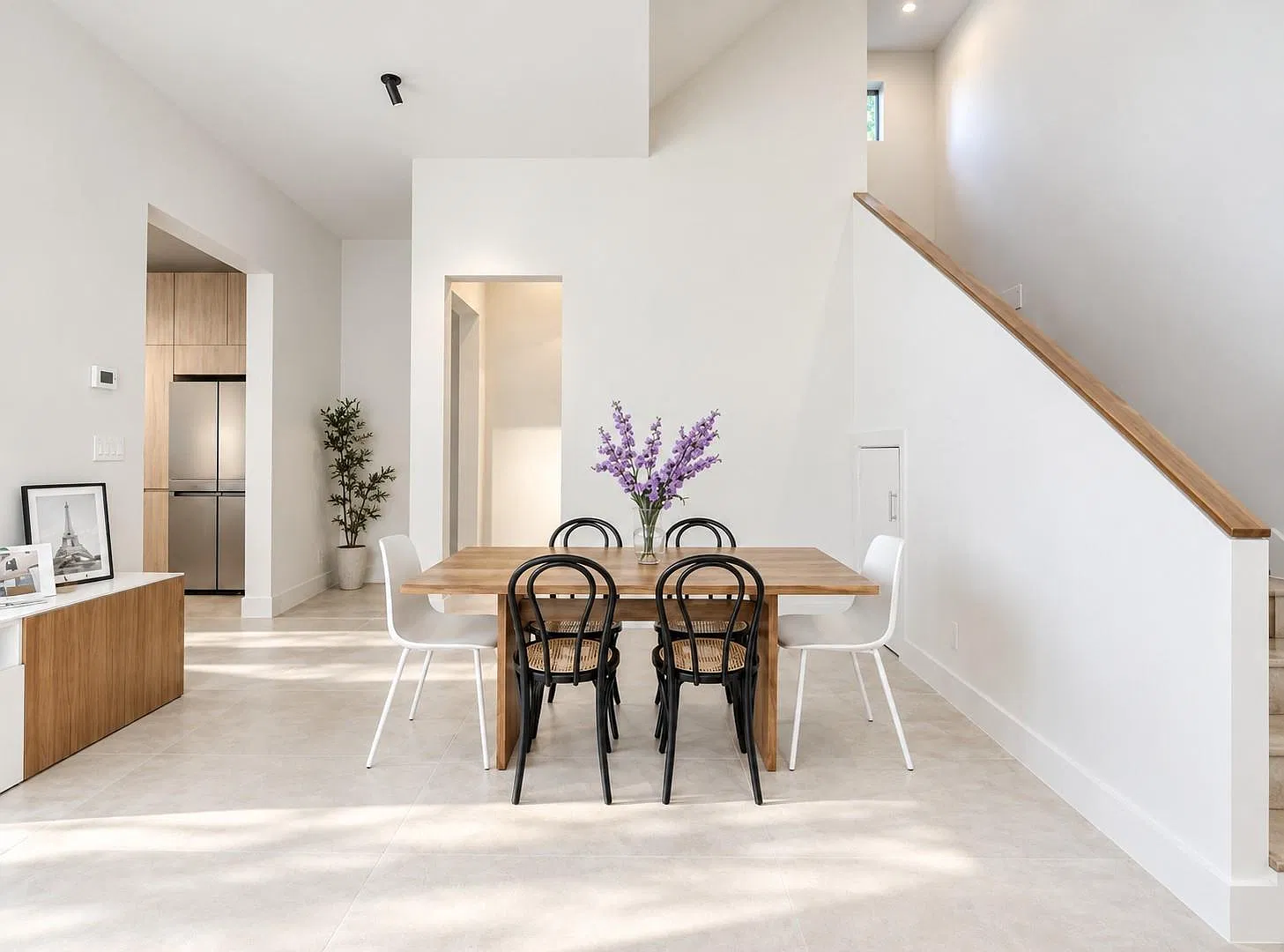 3 bed, 3.5 bath, 2518 sqft, $5,100 — Photo 4