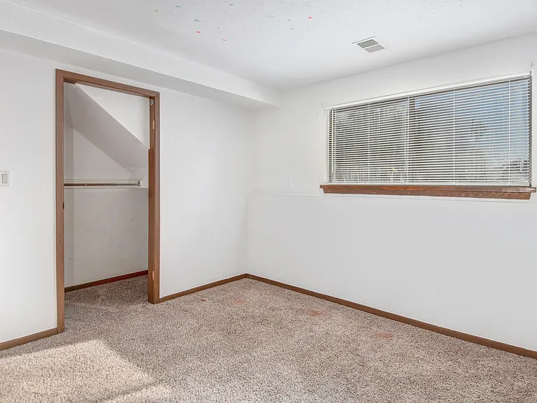 1622 Donovan Pl — Photo 15
