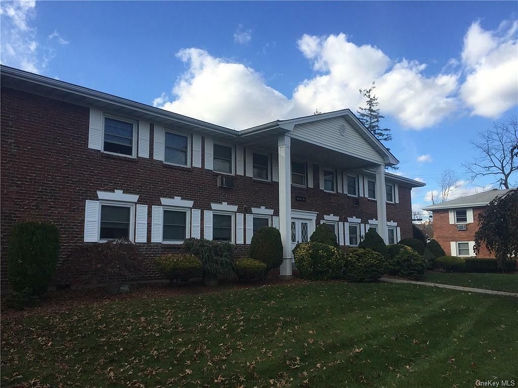 18 Normandy Vlg UNIT 4, Nanuet, NY 10954 Zillow