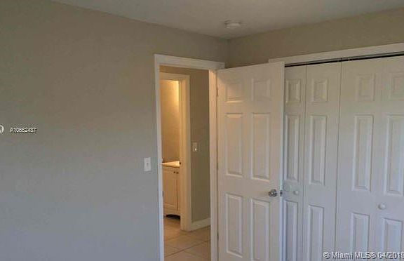 4th image of 1430 NW 200th St