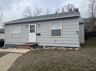 709 9th St, Havre, MT 59501