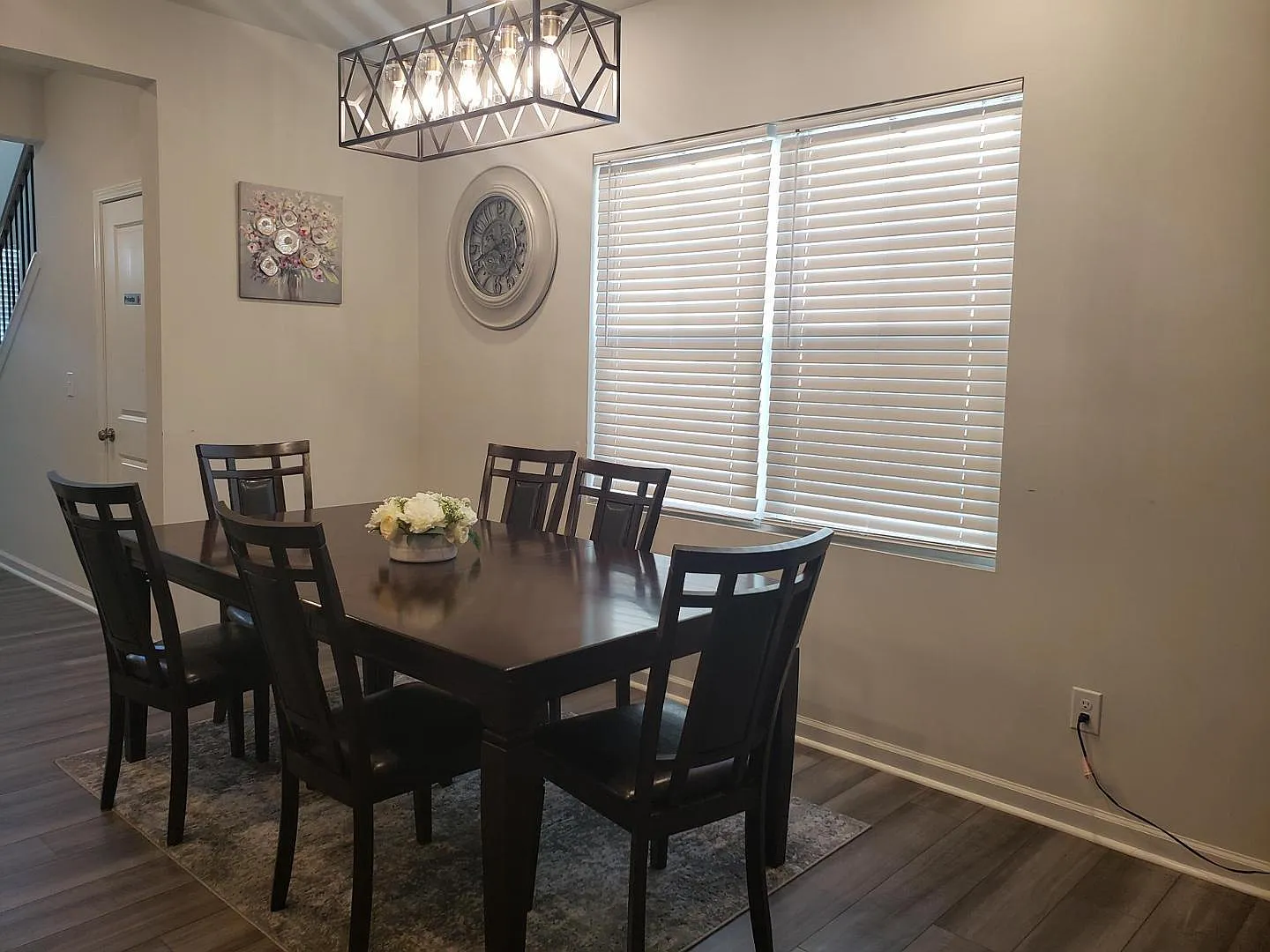 4 bed, 3.0 bath, 2134 sqft, $2,629 — Photo 3
