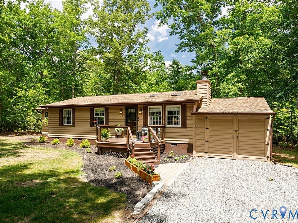1st image of 38 Lakewood Cir
