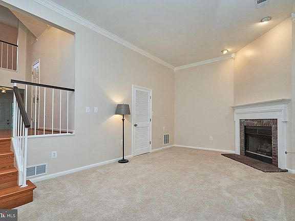 5th image of 44059 Gala Cir