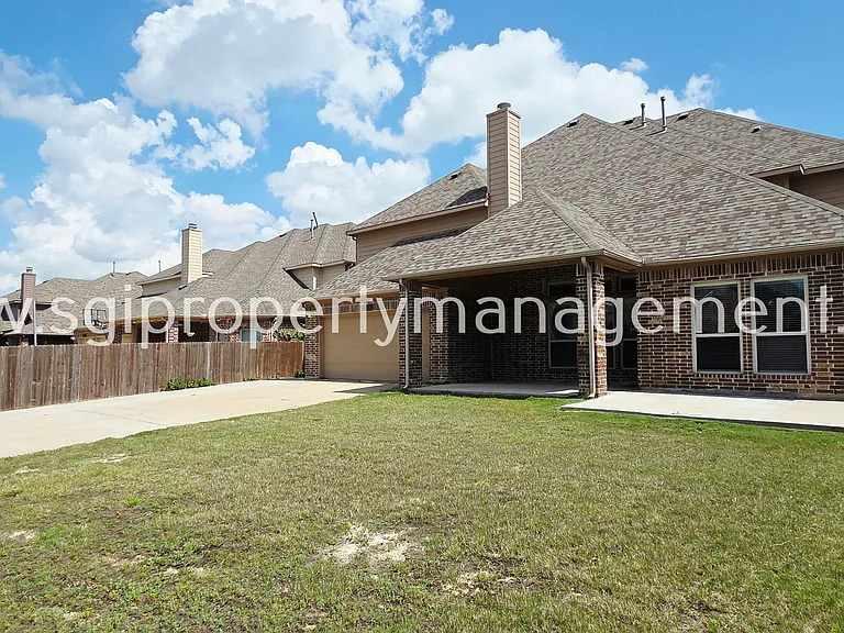 12381 Summertree Dr — Photo 41