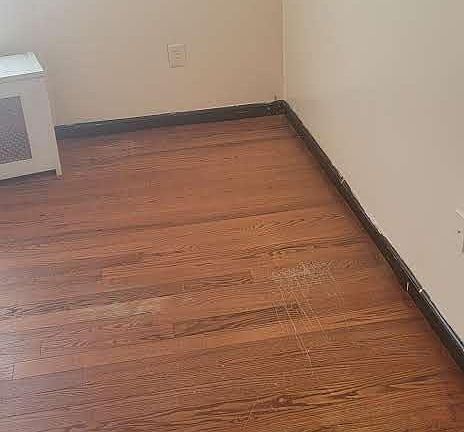 5th image of 11245 208th St Floor 1