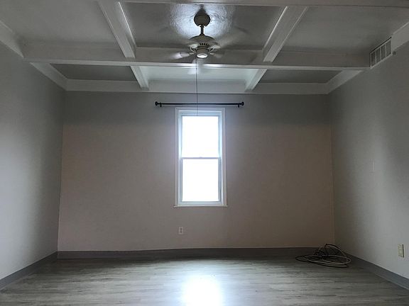 4th image of 114 Vanderbilt St