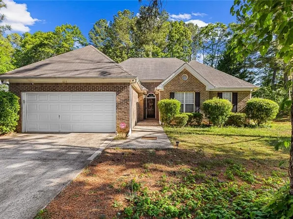 825 Lincoln Sq, Locust Grove, GA 30248