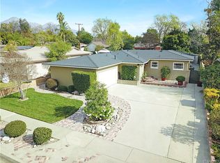 2902 Rhodelia Ave, Claremont, CA 91711