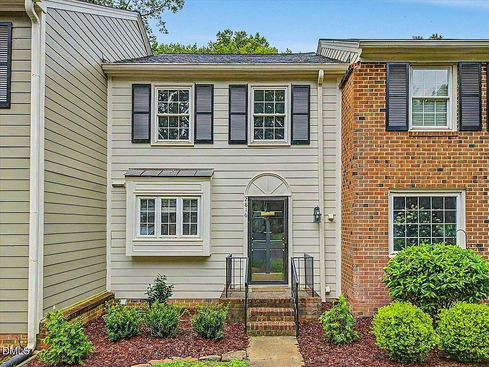 1st image of 2816 Wycliff Rd #2816