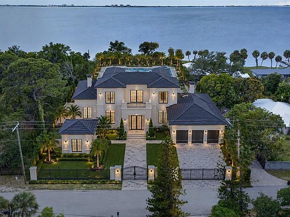 2nd image of 8258 LONGBAY BLVD