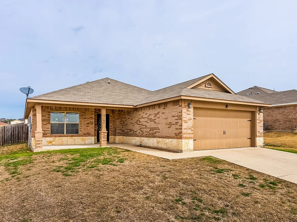 2707 Camp Cooper Dr