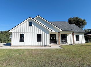2126 Saint Mary St, Thibodaux, LA 70301