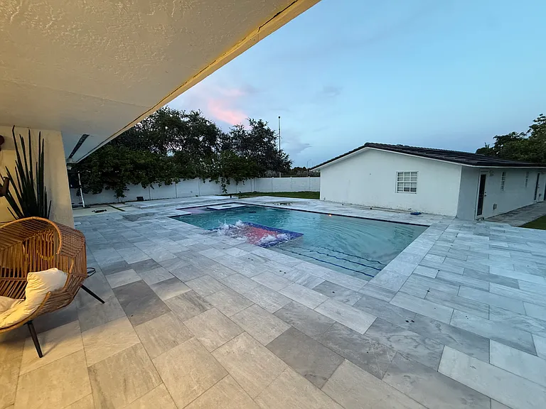 465 NW 119th Ave — Photo 13