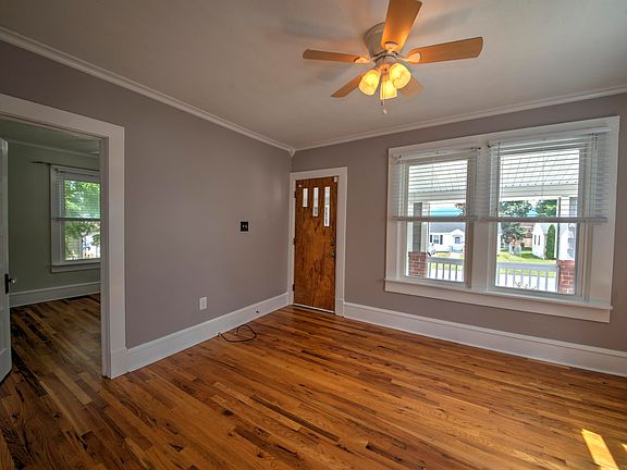 3rd image of 641 King Ave