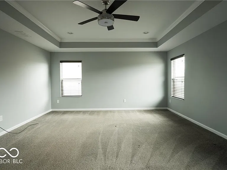 15665 Eastpark Dr — Photo 44