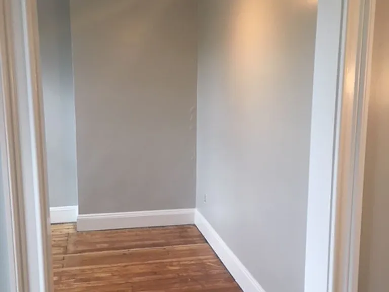 6047 Stanton Ave — Photo 8