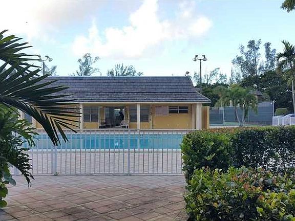 5th image of 7400 Miami Lakes Dr APT D303