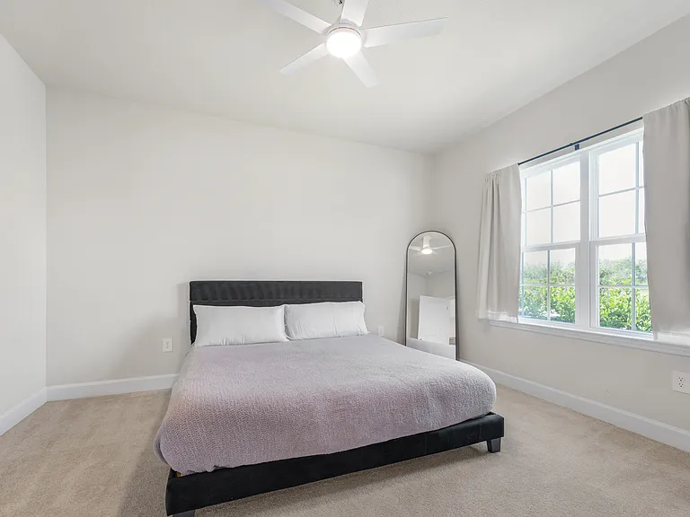 14048 Crimson Ave — Photo 28