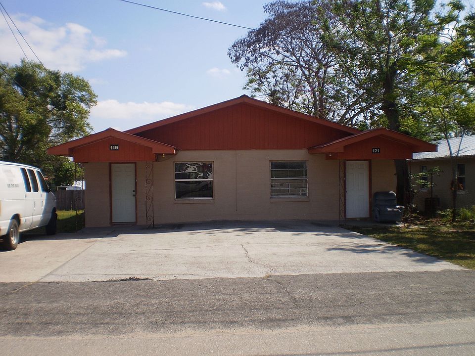 2nd image of 121 Flippen Ave