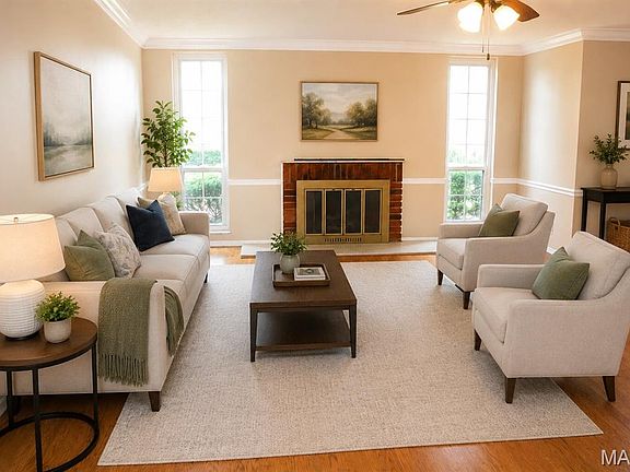 5th image of 916 Claytonbrook Dr APT 1