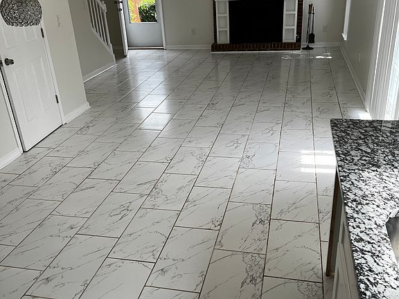 2nd image of 5526 Clover Rise Ln #5526