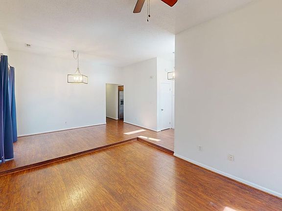 5th image of 1729 Dylan Dr