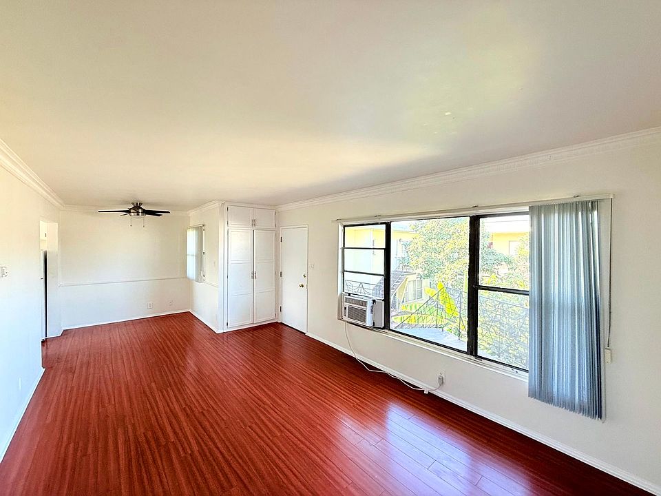 1st image of 655 N Manhattan Pl APT 10