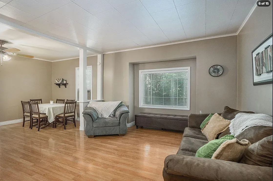 2 bed, 1.5 bath, 900 sqft, $1,550 — Photo 1
