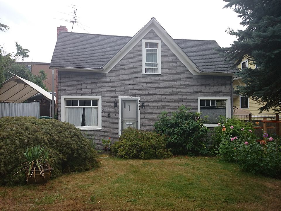 1st image of 3644 Greenwood Ave N