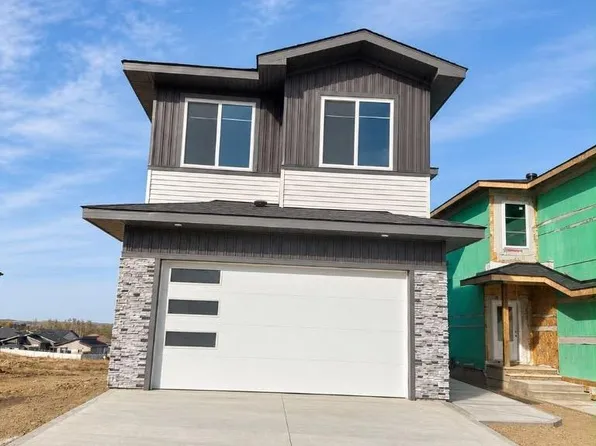 15 S Vincent Gate, Sylvan Lake, AB T4S 0V7