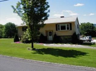 708 Stopper Rd #S, Williamsport, PA 17702