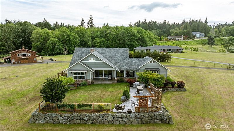 3rd image of 4764 Black Walnut Terrace