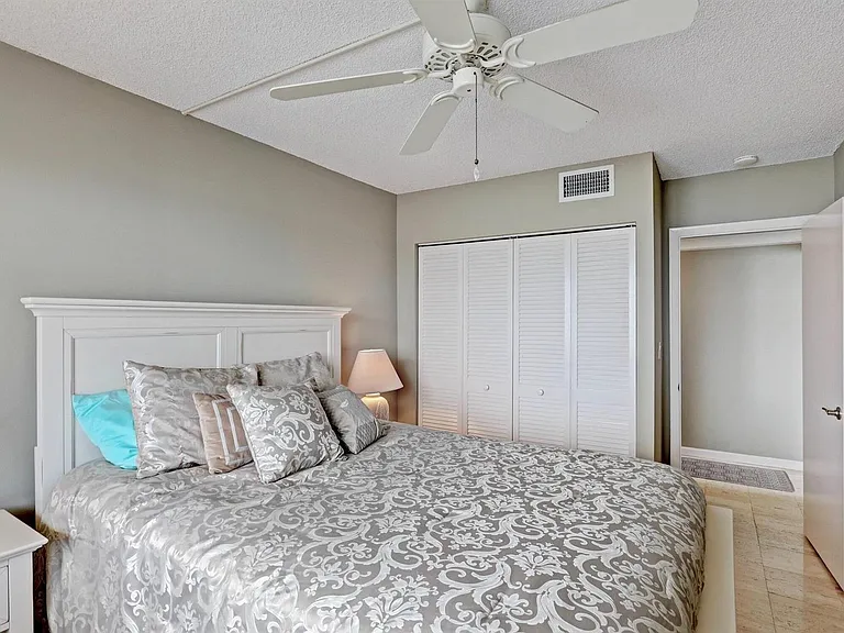 1820 New Palm Way #201 — Photo 17
