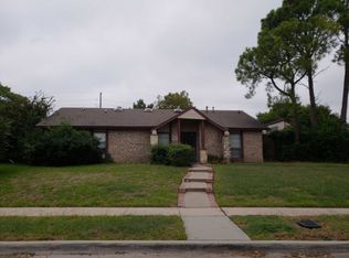 1468 Applegate Dr, Lewisville, TX 75067