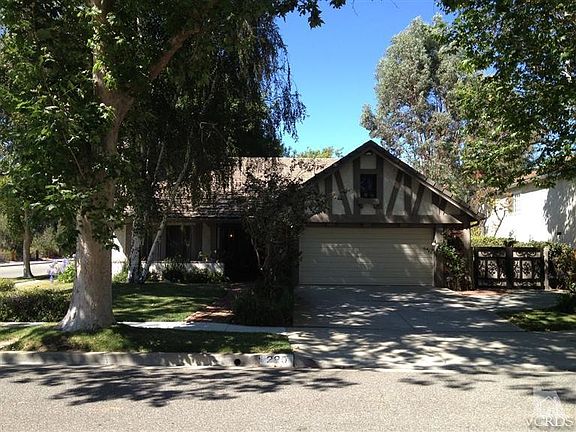 3rd image of 290 Parkview Dr