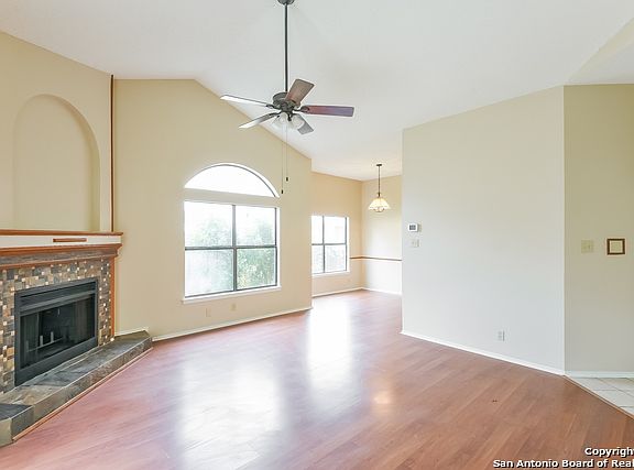 2nd image of 13047 Cavern Park Dr